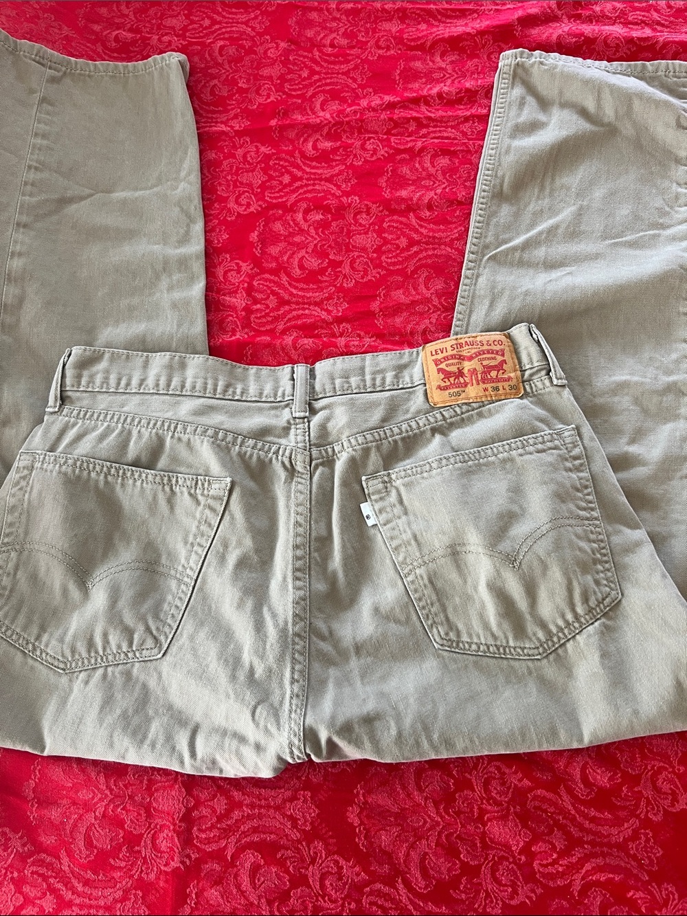 Levi’s Men’s 36x30 Khaki Straight Leg 5 Pocket Pants Beige Cotton